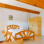 Pavillon Climatisé 2 Pièces Mezzanine, Terrasse, Animaux Admis, 5 Personnes à - Fr-1-409-9 Villa